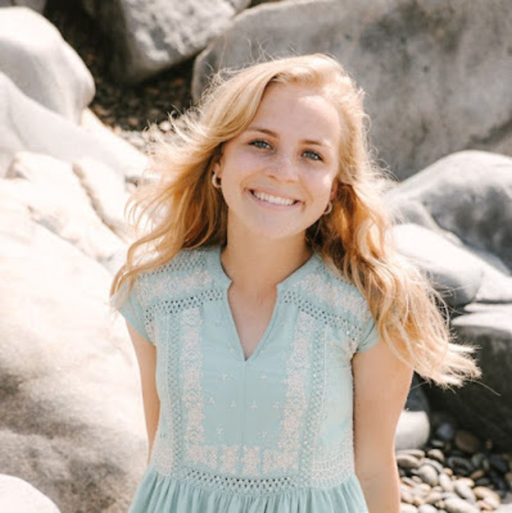 Meet your Posher, Ellie